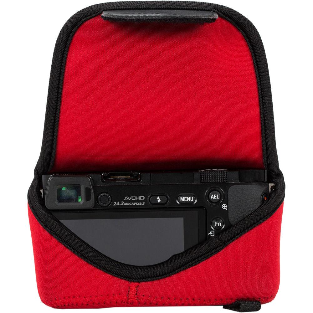 MegaGear MG519 Ultra Light Neoprene Case for Fujifilm X30