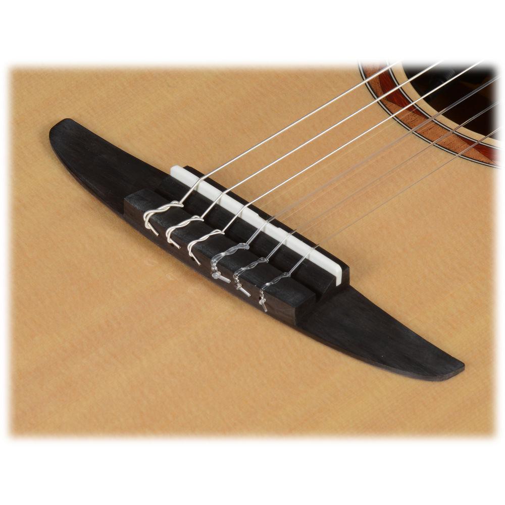 Yamaha NTX700 Nylon-String Acoustic Electric Guitar