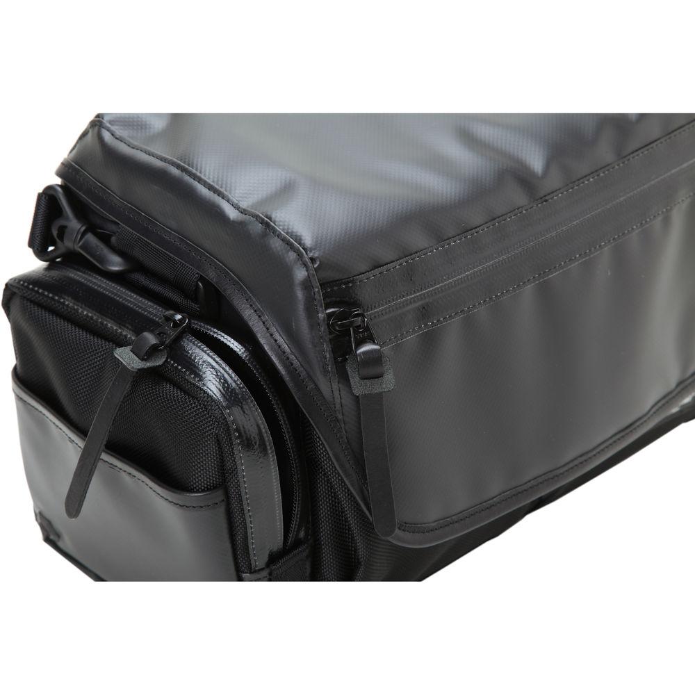 Artisan & Artist WCAM-8500N Waterproof Shoulder Bag