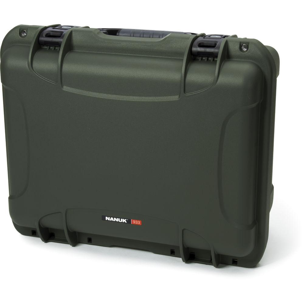 Nanuk 933 Protective Equipment Case with Padded Dividers