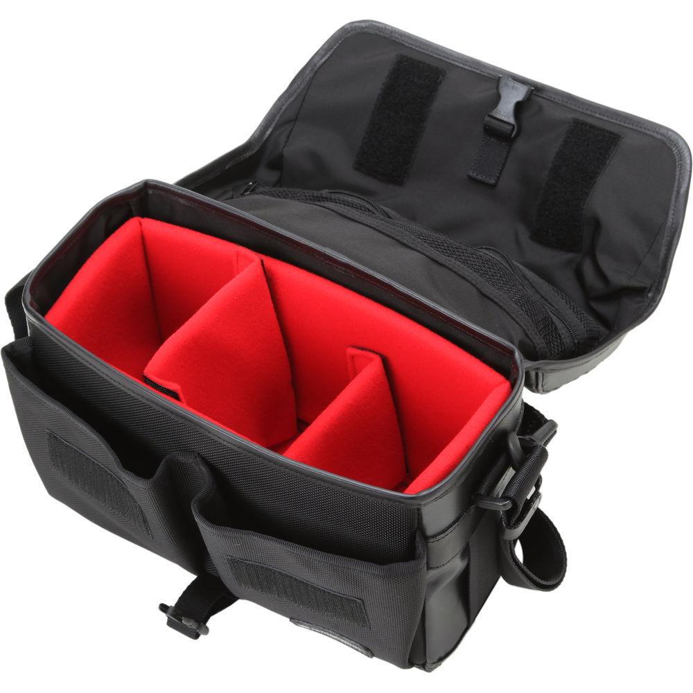 Artisan & Artist WCAM-7500N Waterproof Shoulder Bag