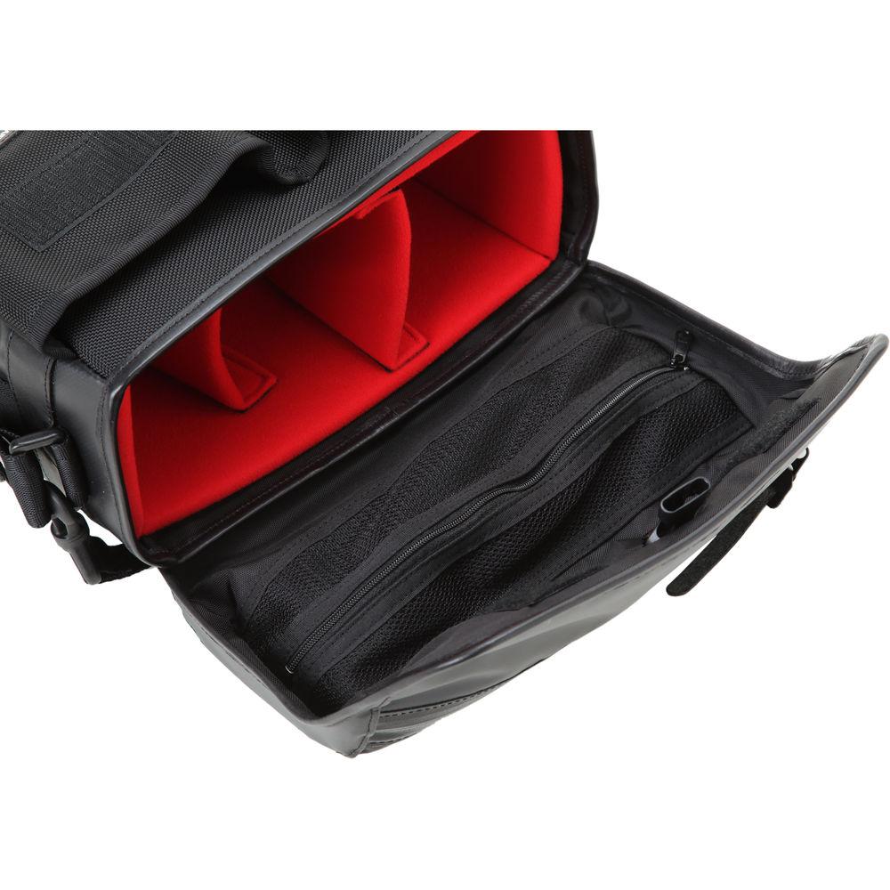 Artisan & Artist WCAM-7500N Waterproof Shoulder Bag