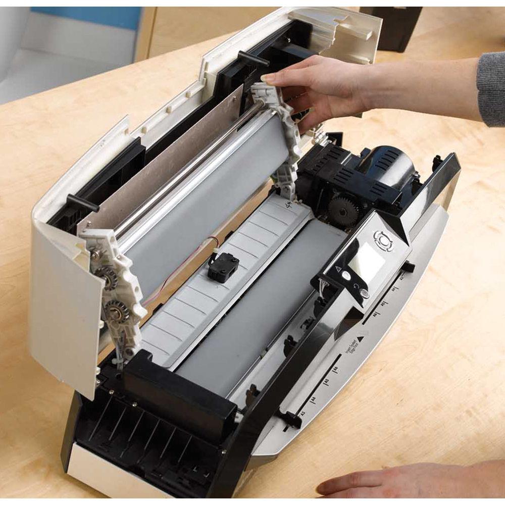 Fellowes Voyager 125 Laminator with Pouch Starter Kit