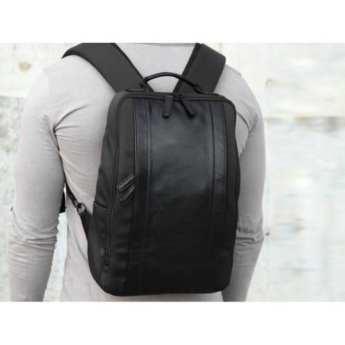 Artisan & Artist RR406C DSLR Camera Backpack