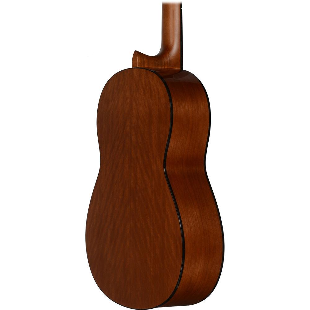 Yamaha CG102 Nylon-String Classical Guitar