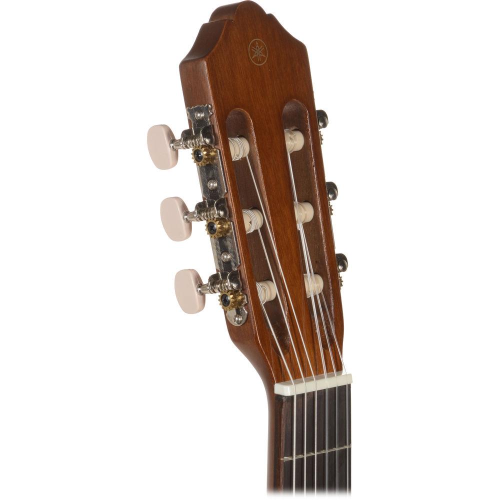 Yamaha CGS102AII- 1 2-Size Nylon-String Classical Guitar