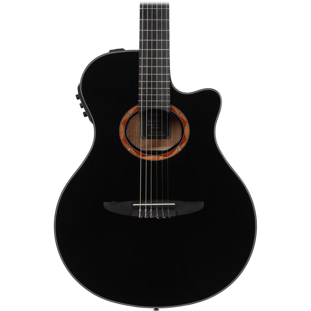 Yamaha NTX700 Nylon-String Acoustic Electric Guitar
