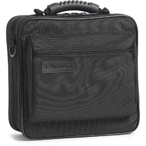 Tektronix WFM2200A Multiformat Multistandard Portable Waveform Monitor