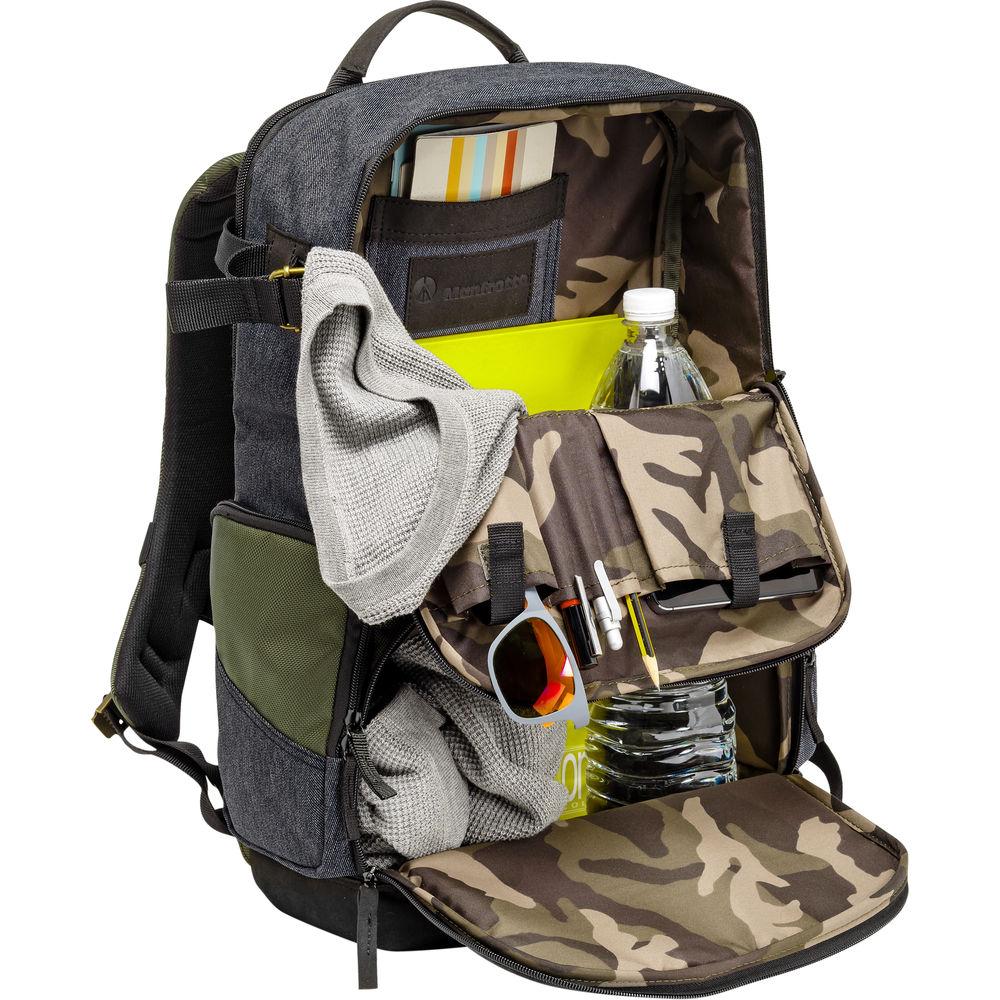 Manfrotto Street Camera and Laptop Backpack for DSLR CSC