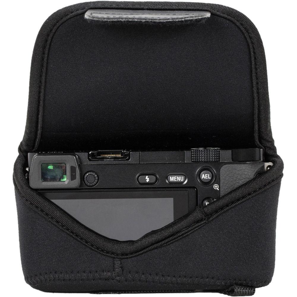 MegaGear MG373 Ultra-Light Neoprene Case for NX3000 with 20-50mm Lens
