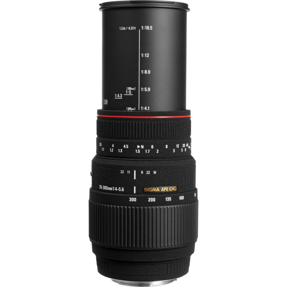 Sigma 70-300mm f 4-5.6 APO DG Macro Lens for Sony and Minolta