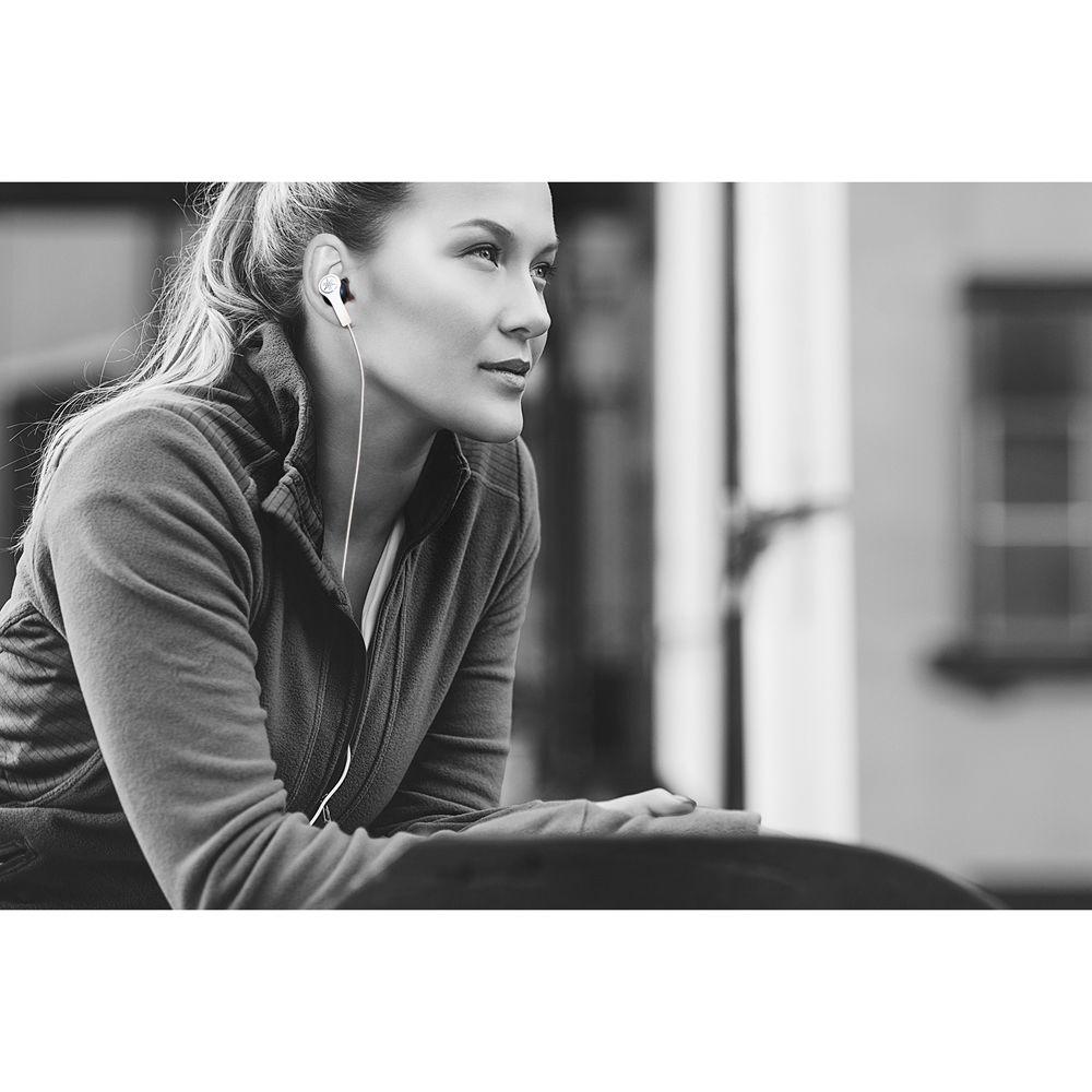 Yamaha EPH-M100 In-Ear Headphones with Remote and Mic