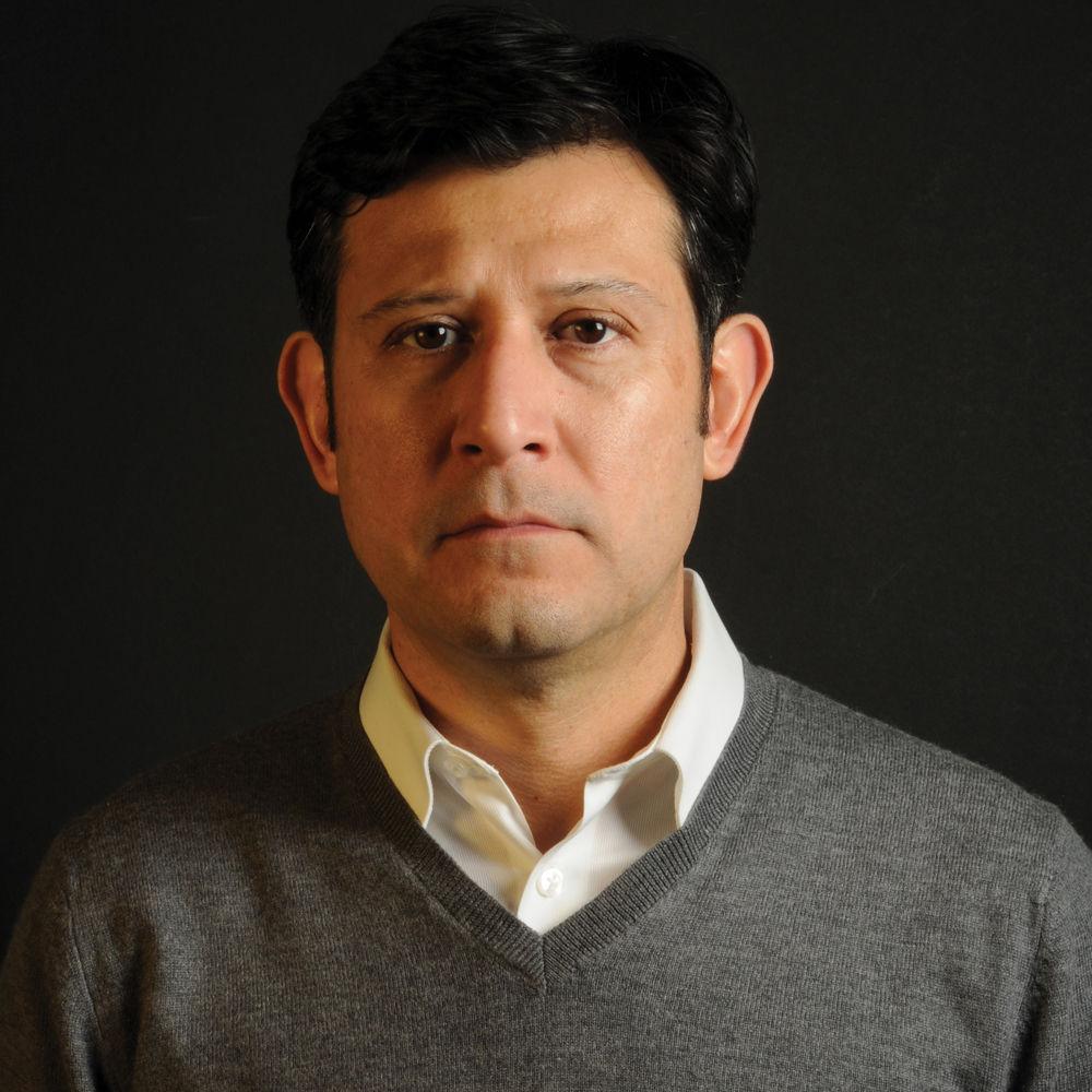 Impact Collapsible Oval Reflector Disc - Gold Silver - 41x74"