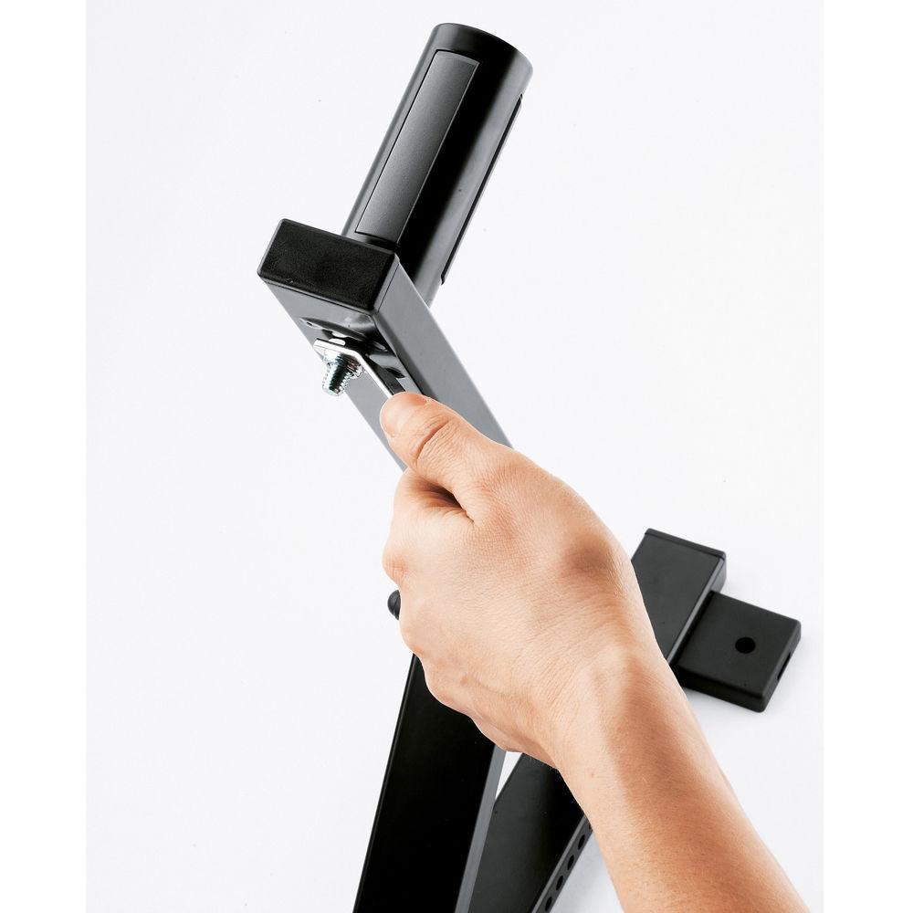 K&M 24110 Speaker Wall Mount