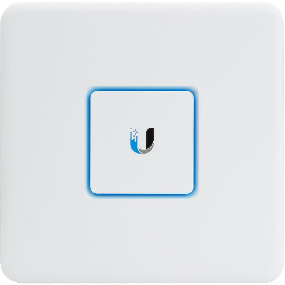 Ubiquiti Networks UniFi Enterprise Gateway Router with Gigabit Ethernet
