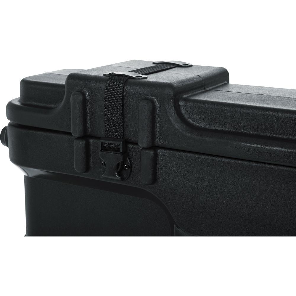 Gator Cases Roto-Molded LCD LED Screen Case with Wheels