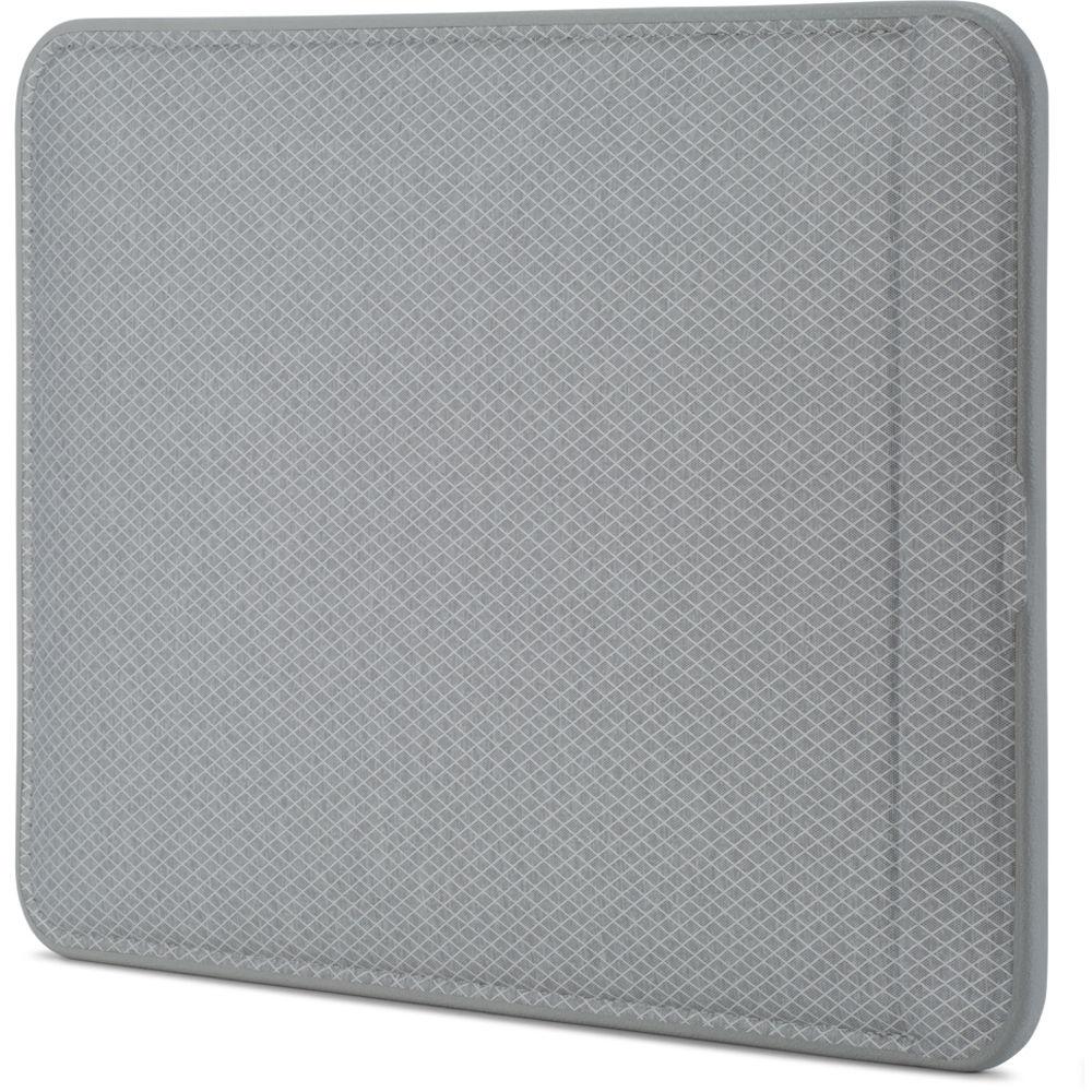 Incase Designs Corp ICON Sleeve with Diamond Ripstop for 15" MacBook Pro