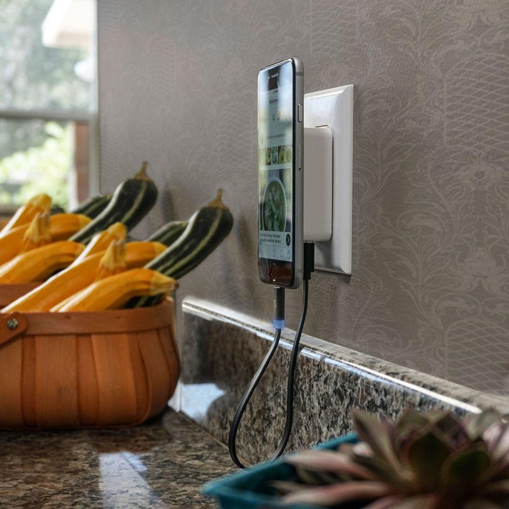 Scosche MagicMount 2.4A Wall Charger with Magnetic Mount