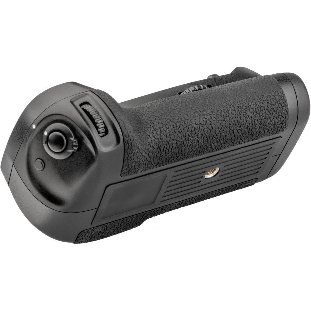 Vello BG-N17 Battery Grip for Nikon D500