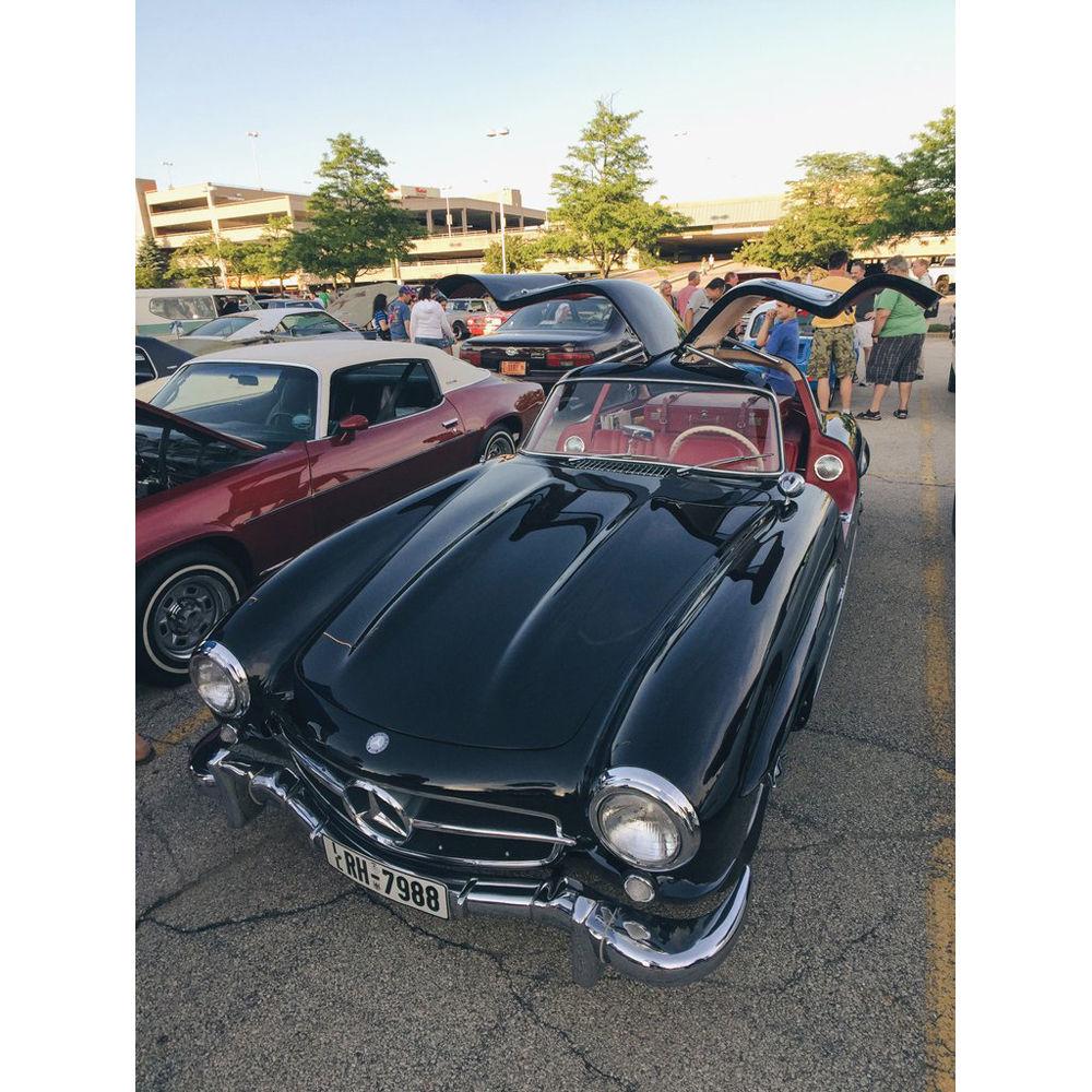 Beastgrip x Kenko Pro Series 0.75x Wide-Angle Smartphone Lens