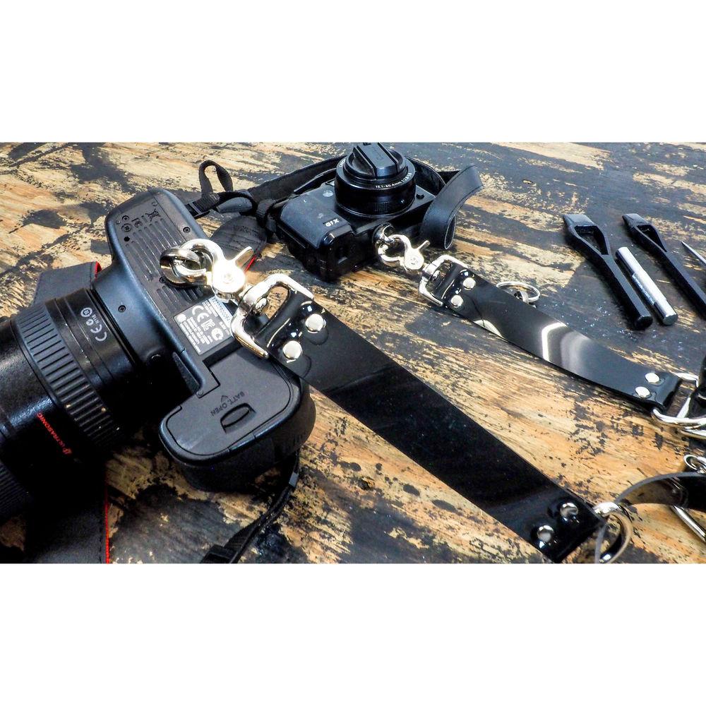 Funk Plus PVC Vinyl Snap Back Harness with 1.25" Wide Straps and D-Rings