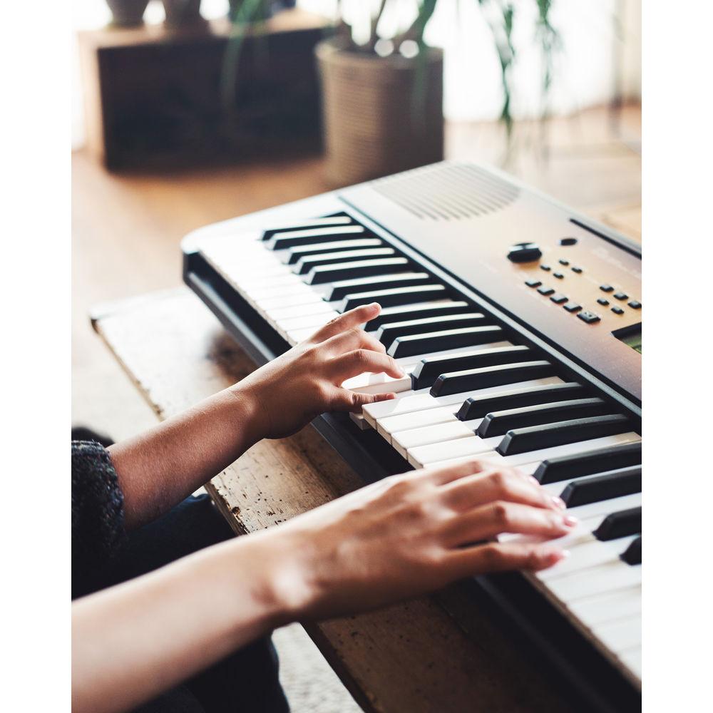 Yamaha PSR-E360MA Portable Keyboard