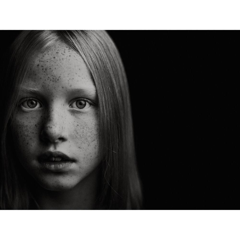 Mitakon Zhongyi Speedmaster 65mm f 1.4 Lens for Fujifilm G