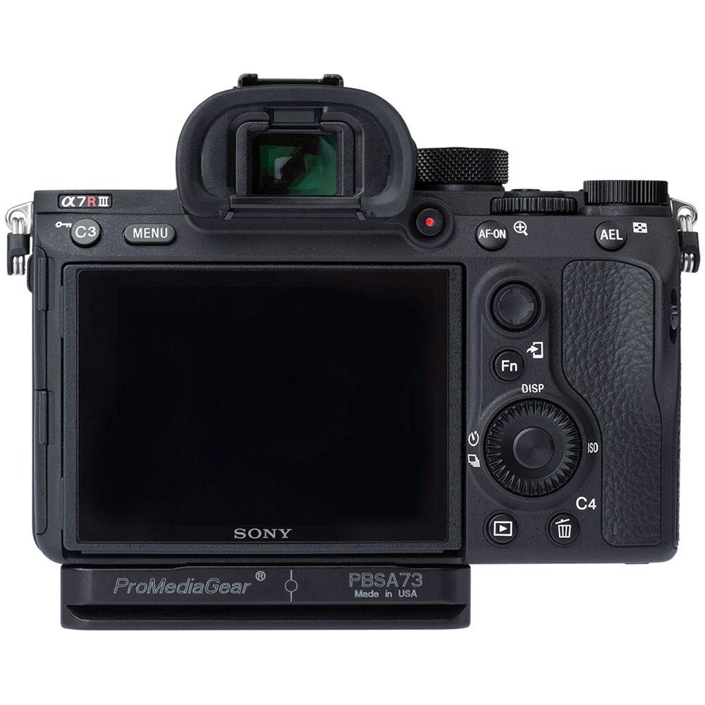 ProMediaGear PBSA73 Bracket plate for Sony Alpha a7R III and a7 III
