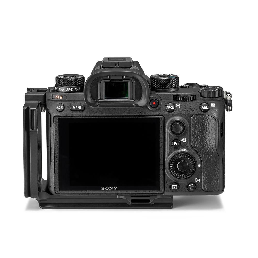 Gitzo L-Bracket for Sony a7R III and a9 Cameras