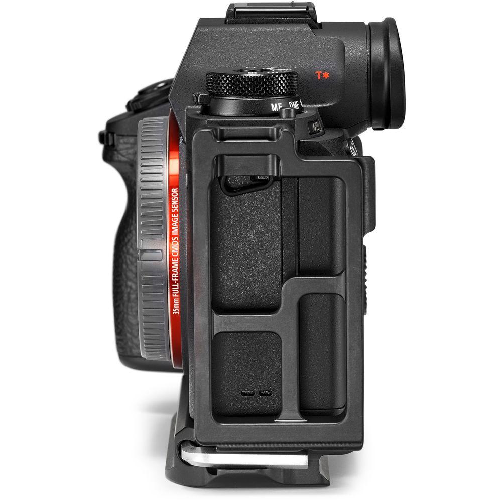 Gitzo L-Bracket for Sony a7R III and a9 Cameras