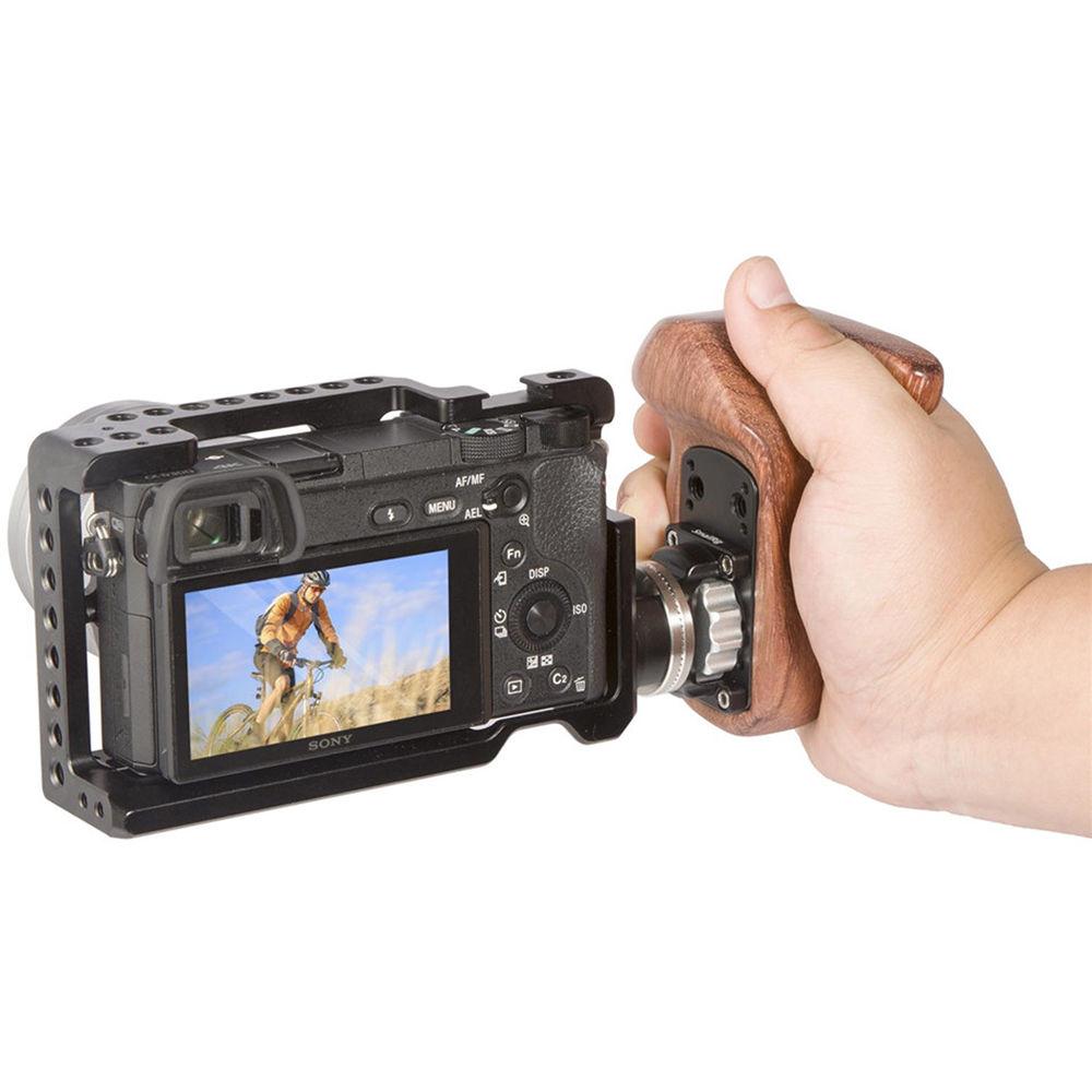 SmallRig Right Side Wooden Grip with ARRI Rosette