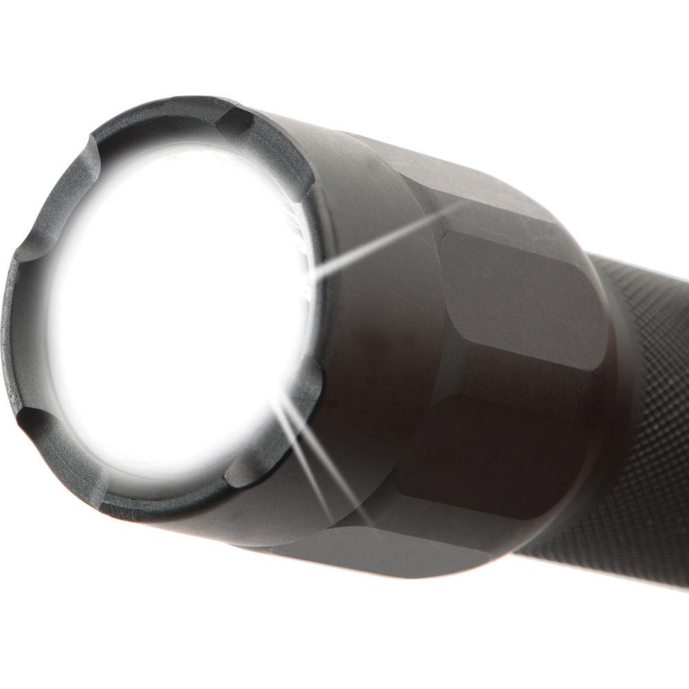 Pelican 7000 LED Flashlight v2