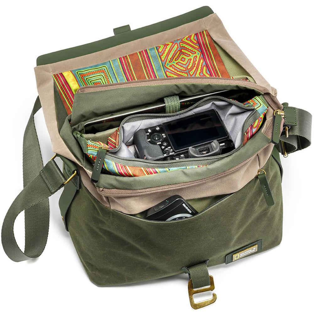 National Geographic NG Rain Forest Camera Messenger Bag