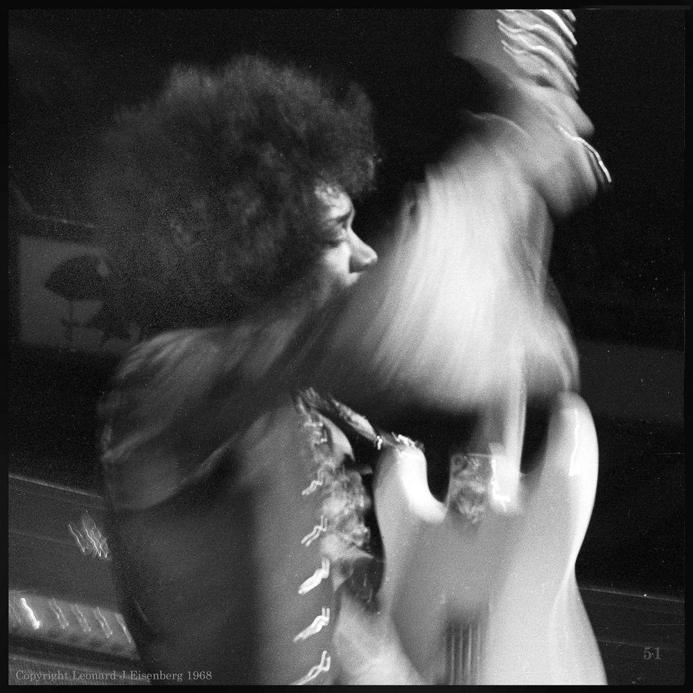 Lenny Eisenberg Book: Photographing Jimi Hendrix
