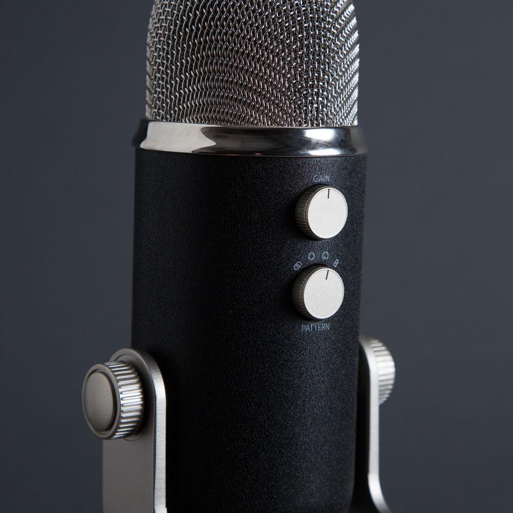 Blue Yeti Pro Studio All-In-One Pro Studio Vocal System