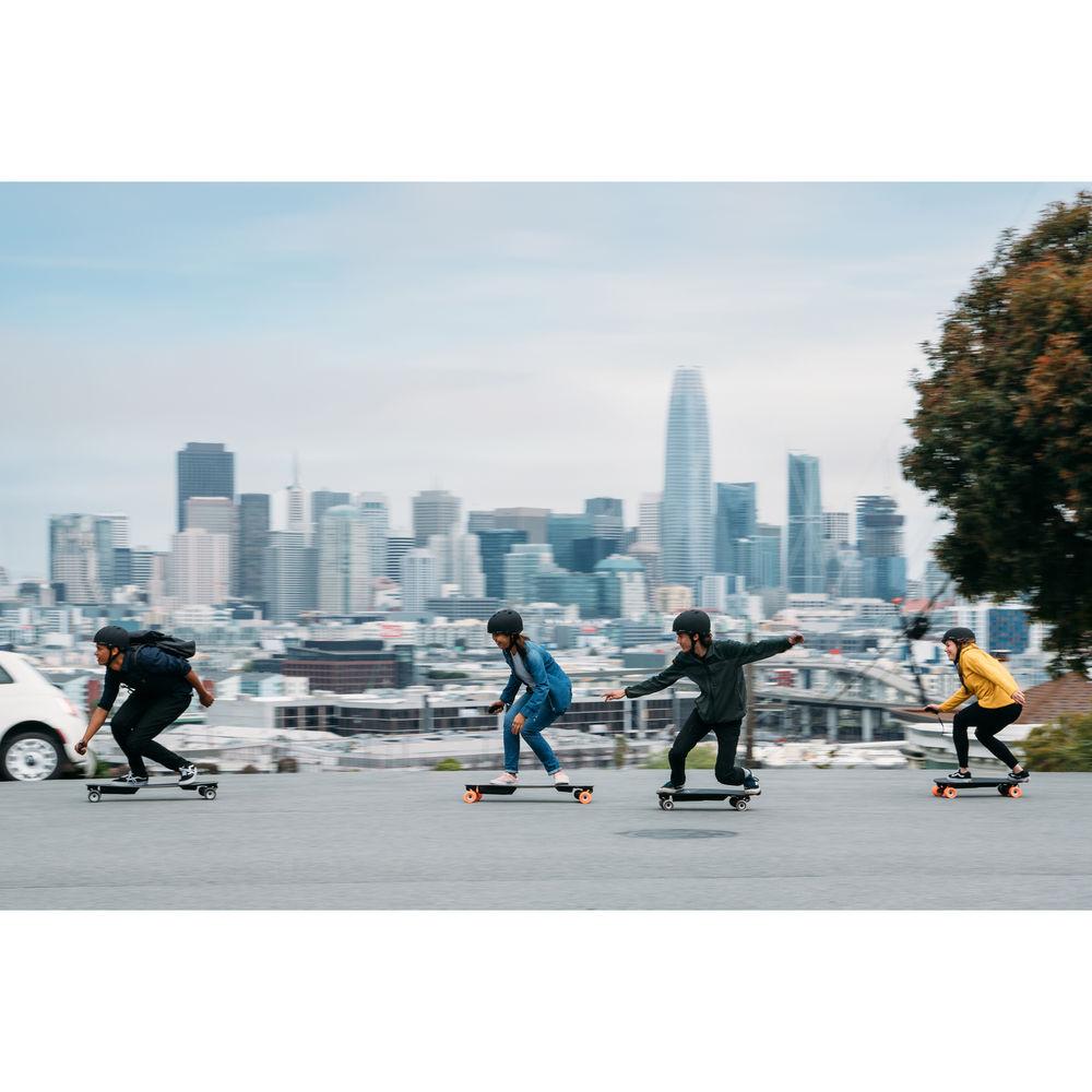 BOOSTED BOARDS Boosted Mini X Motorized Skateboard