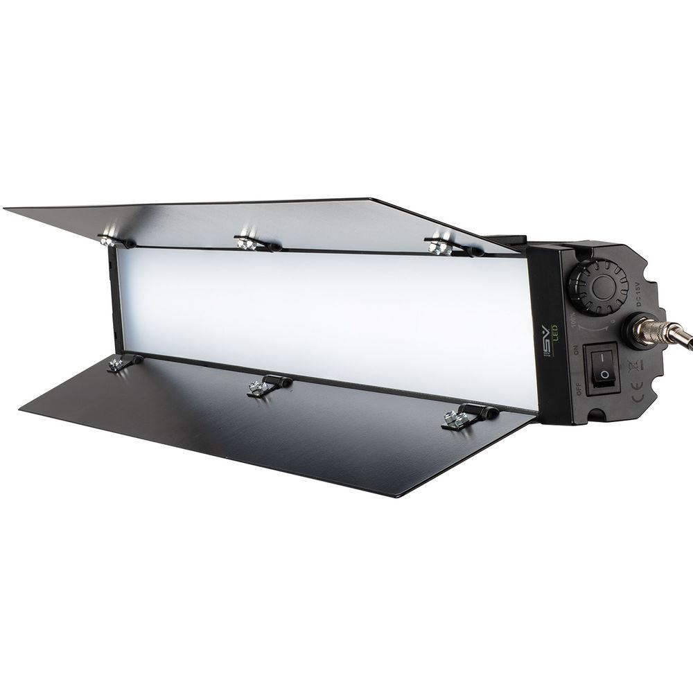 Smith-Victor SL-32 LED Strip Light with Barn Doors