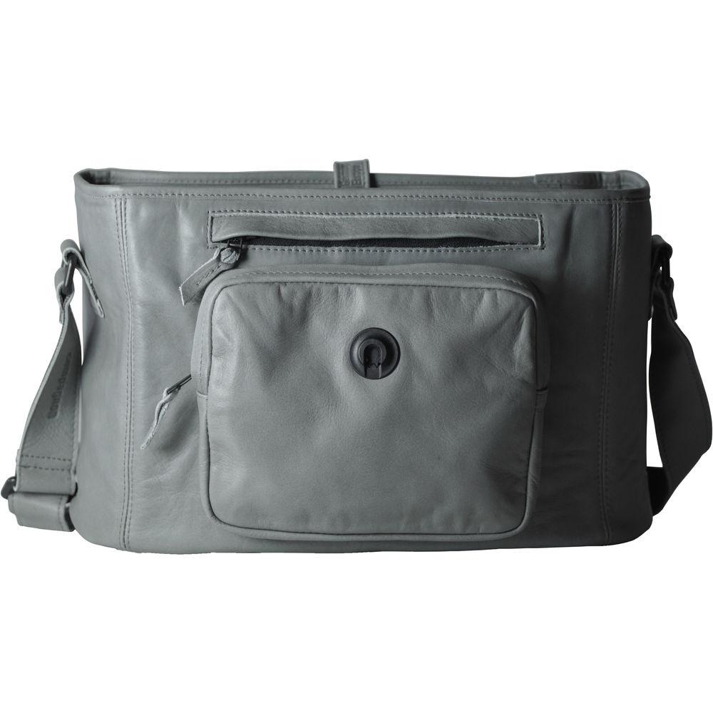 compagnon "the medium messenger" Leather Camera Bag