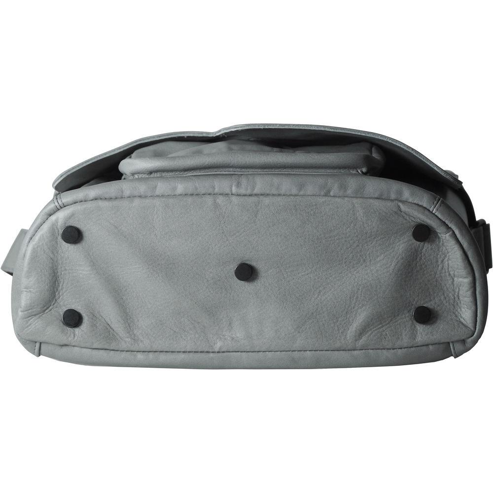 compagnon "the medium messenger" Leather Camera Bag