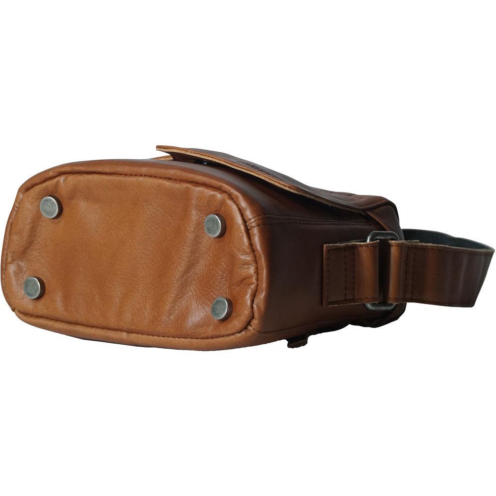 compagnon "The Nano Messenger" Leather Camera Bag