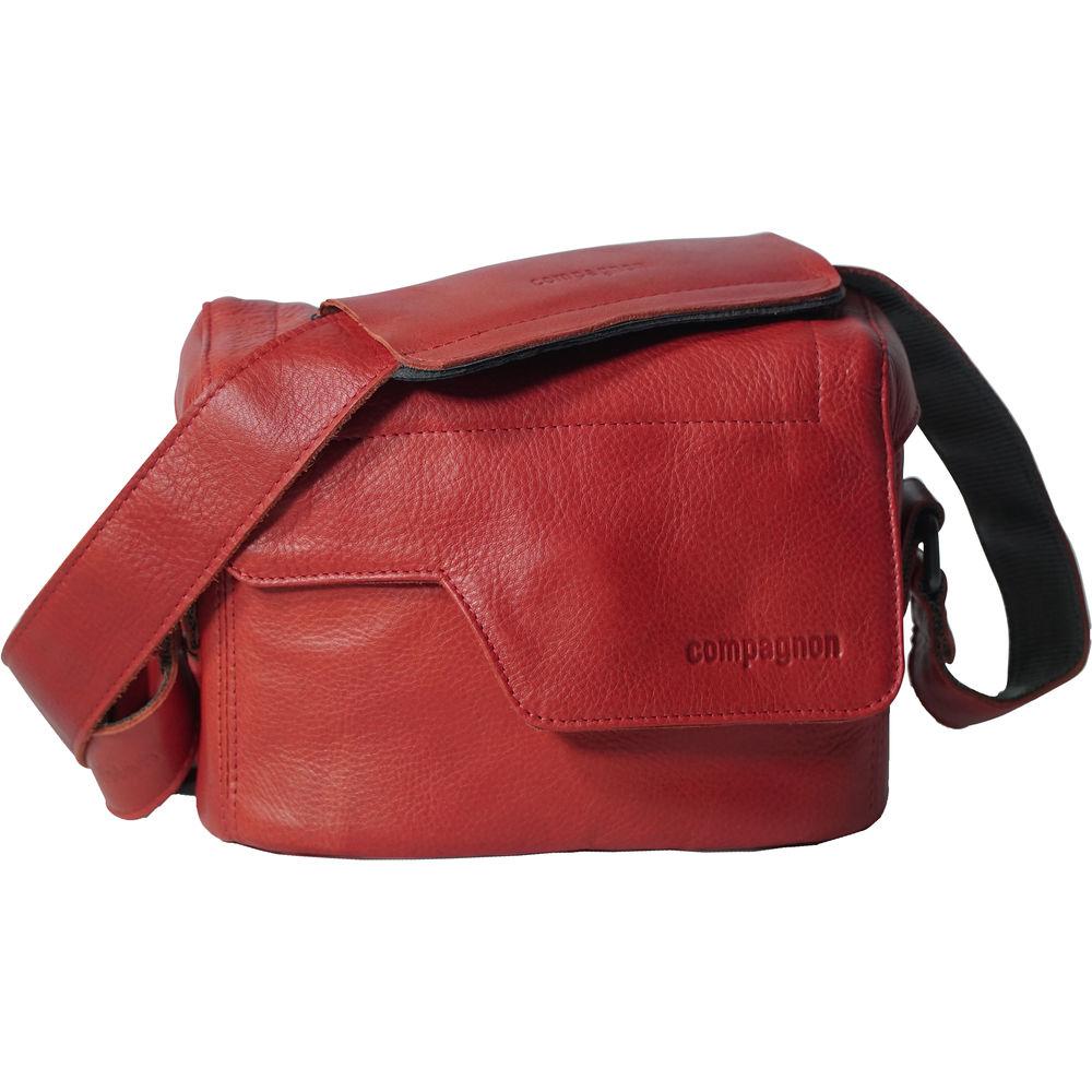 compagnon "The Nano Messenger" Leather Camera Bag