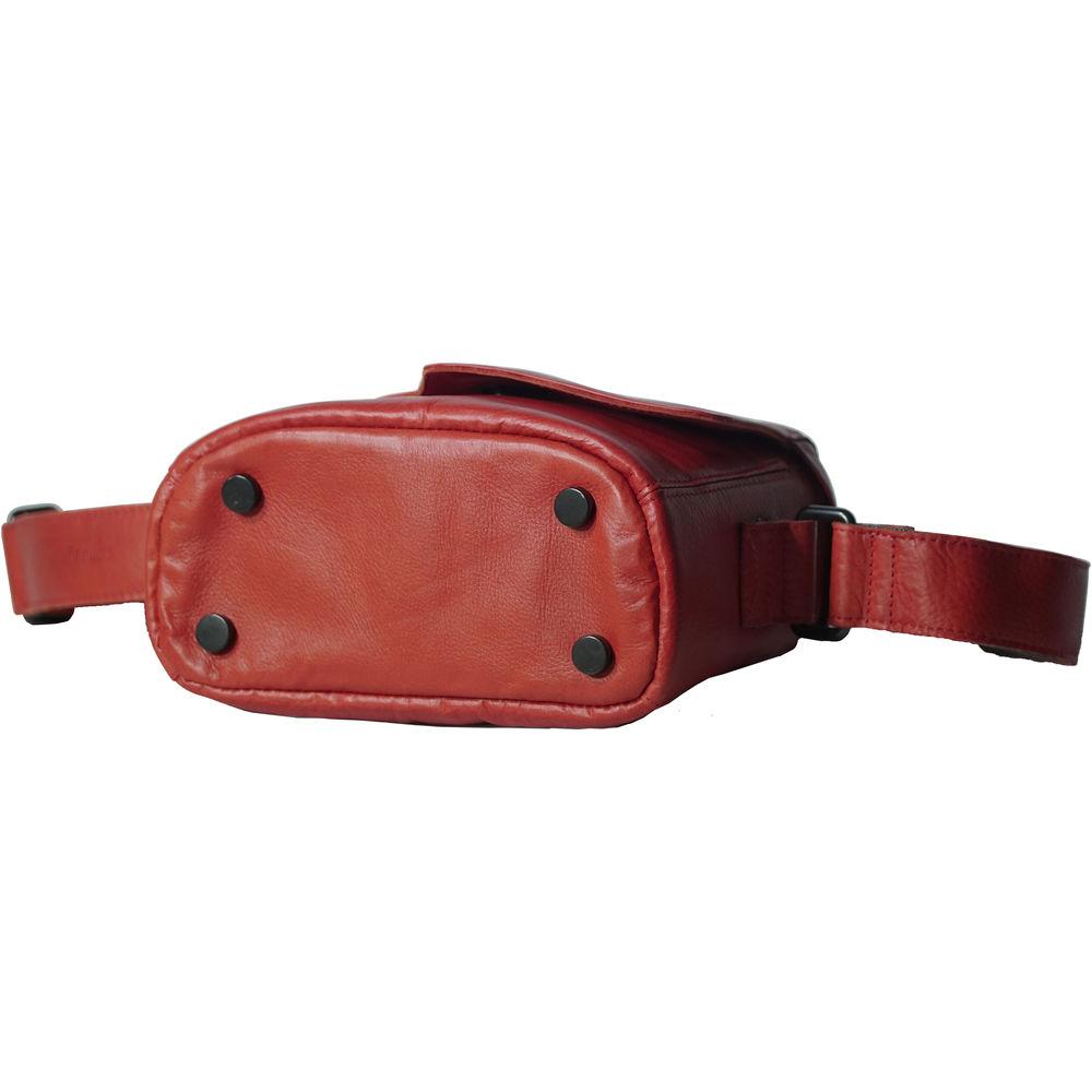 compagnon "The Nano Messenger" Leather Camera Bag