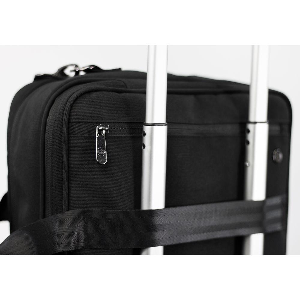 PKG International Pearson Travel Messenger Bag