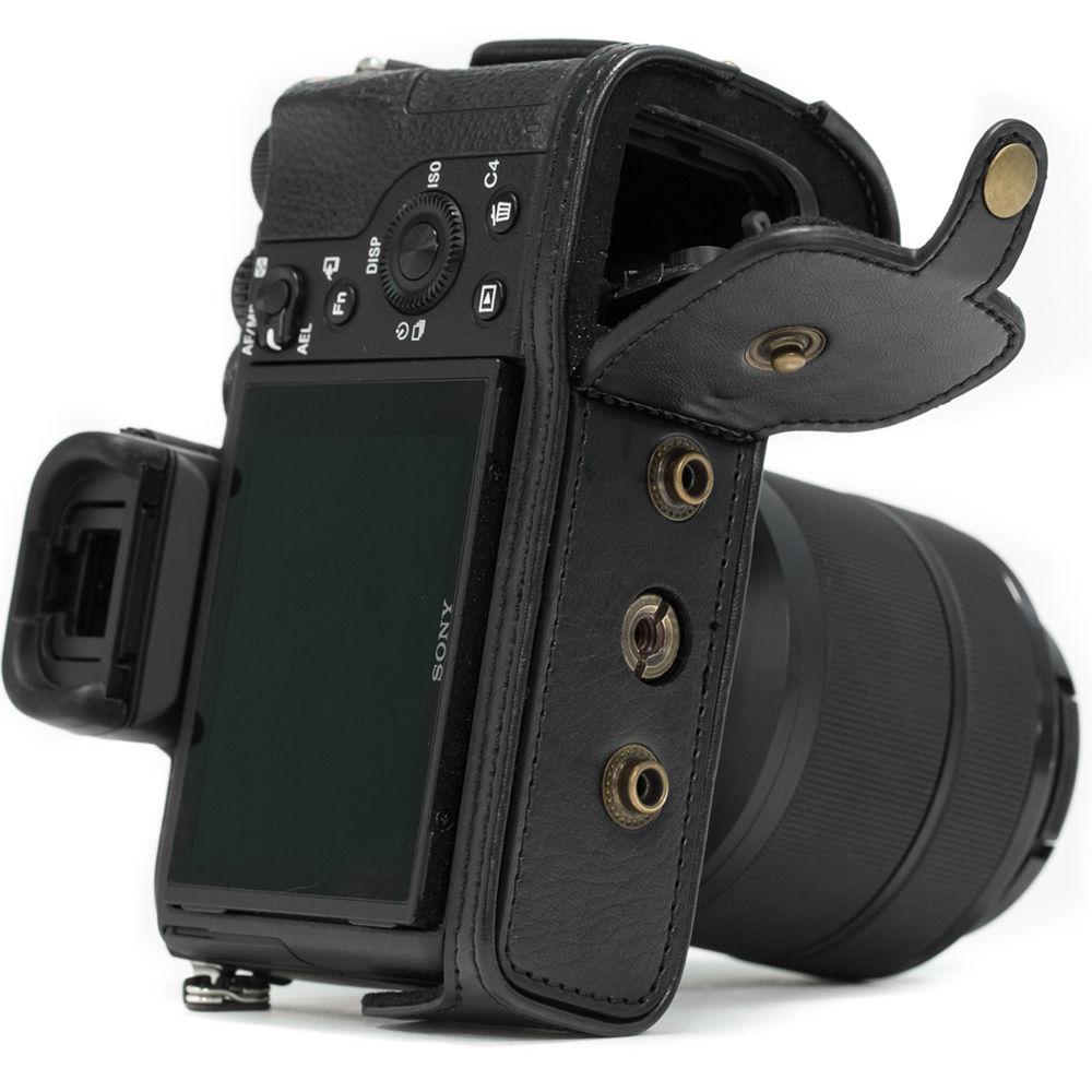 MegaGear Ever Ready PU Leather Case & Strap for a7S II, a7R II, a7 II with 28-70mm