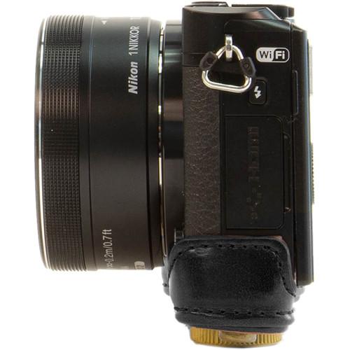 MegaGear Ever Ready Protective Case for Nikon 1 J5 with 10-30mm
