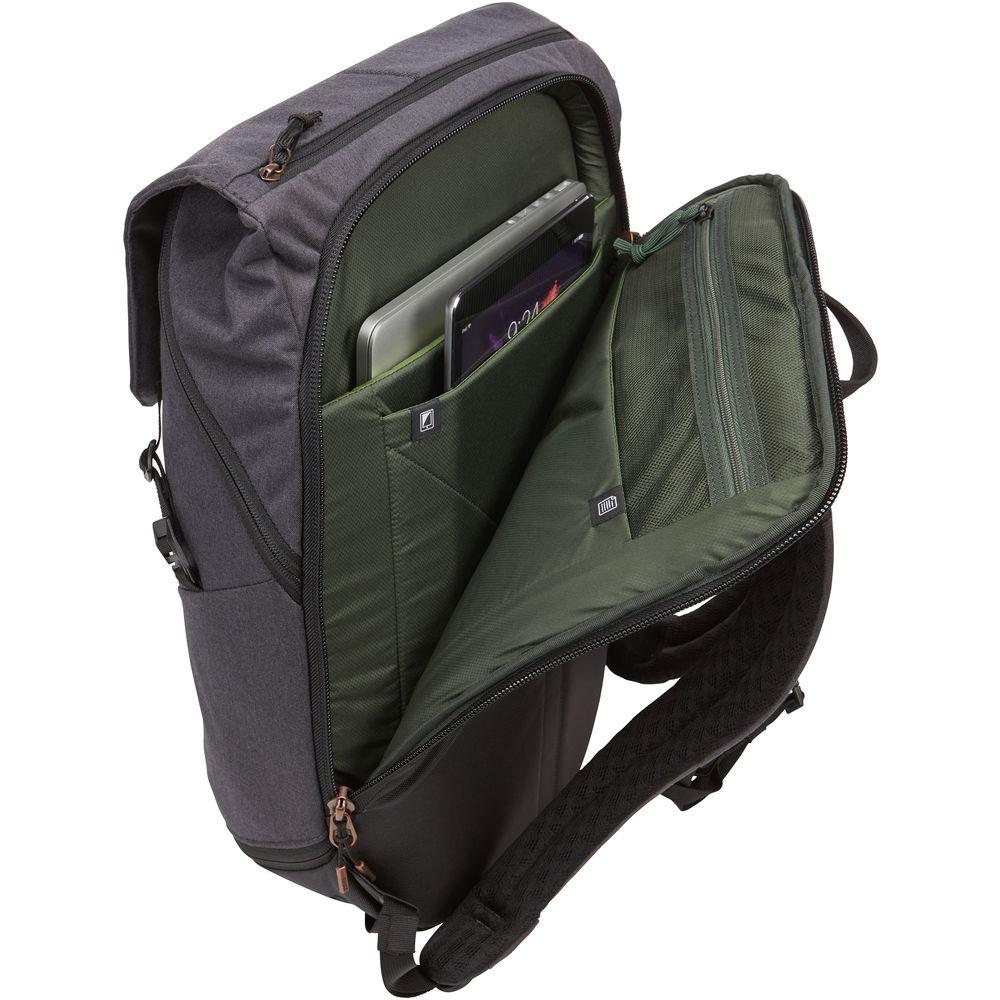 Thule Vea 25L Backpack