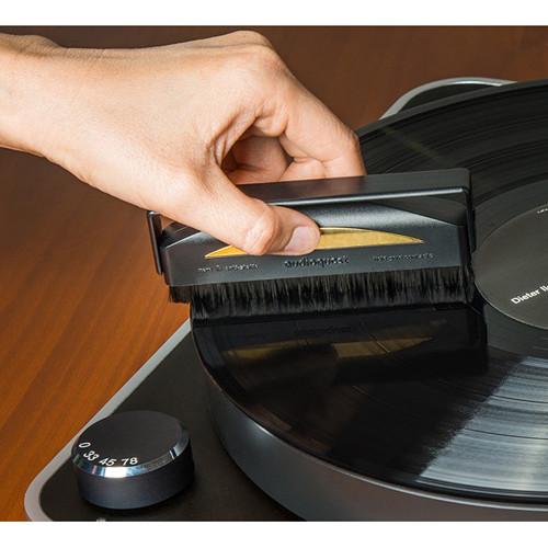 AudioQuest Anti-Static Conductive Carbon Fiber Brush for Vinyl Records