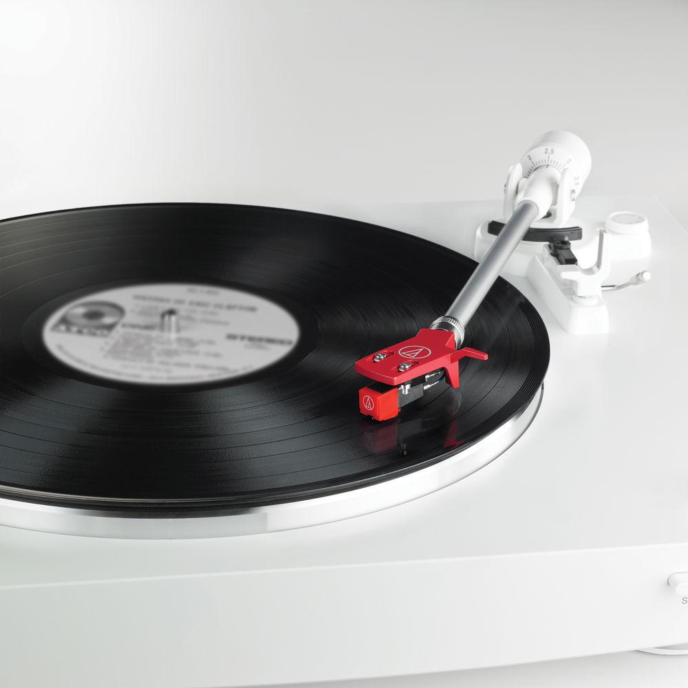 Audio-Technica Consumer AT-LP3 Stereo Turntable