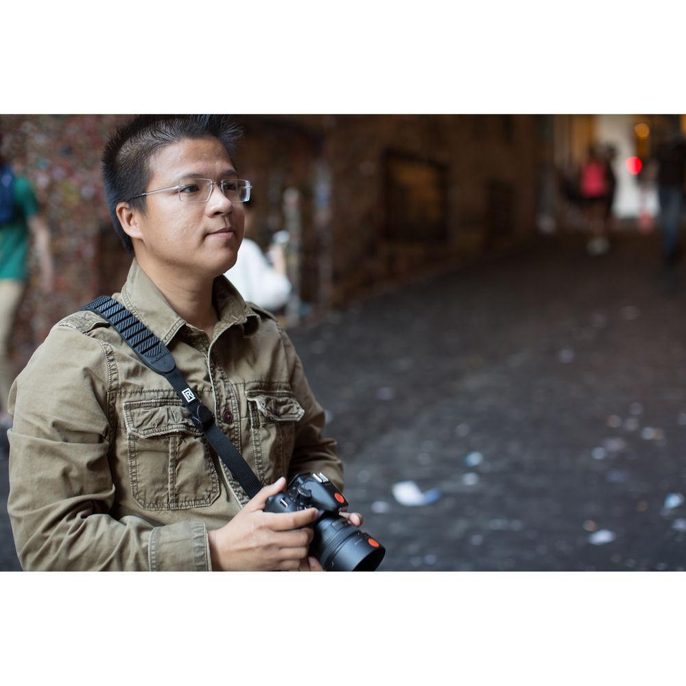 BlackRapid Cross Shot Breathe Camera Strap
