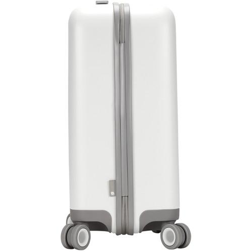 Incase Designs Corp NoviConnected 4-Wheel Travel Roller with USB-C Power